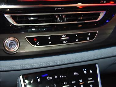 长安汽车-长安CS75PHEV