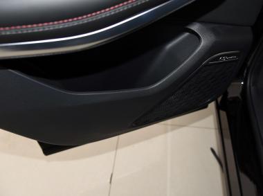 长安汽车长安CS75PHEV