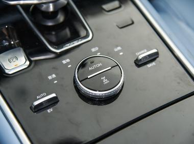 长安汽车长安CS75PHEV