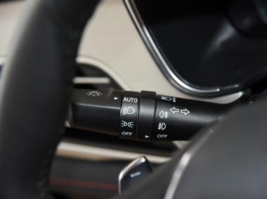 长安汽车-长安CS75PHEV