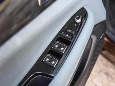 长安汽车长安CS75PHEV