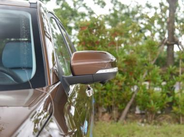 长安汽车-长安CS75PHEV