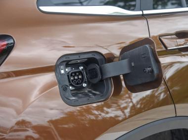 长安汽车长安CS75PHEV