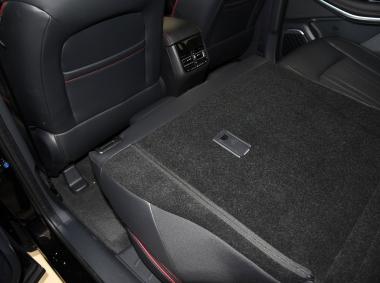 长安汽车长安CS75PHEV