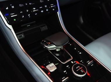 长安汽车长安CS75PHEV