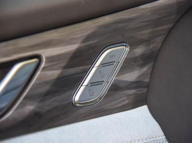 长安汽车长安CS75PHEV