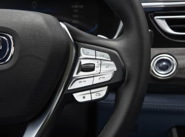 长安汽车-长安CS75PHEV