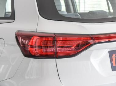 长安汽车-长安CS75PHEV