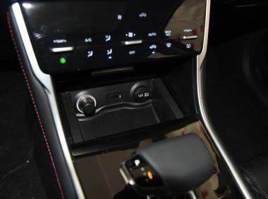 长安汽车长安CS75PHEV