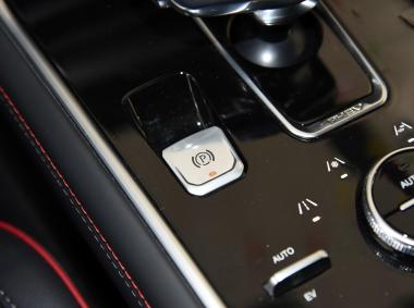 长安汽车长安CS75PHEV