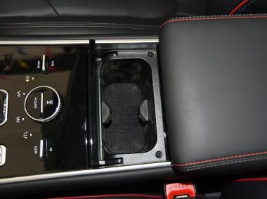 长安汽车-长安CS75PHEV