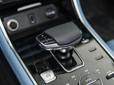 长安汽车长安CS75PHEV