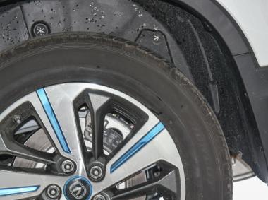 长安汽车-长安CS75PHEV