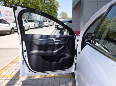 比亚迪比亚迪秦Pro EV