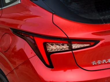 长安汽车逸动ET