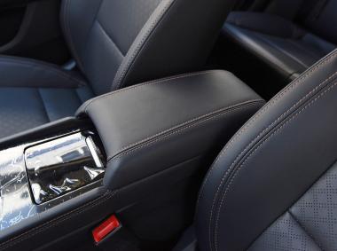 长安汽车逸动ET