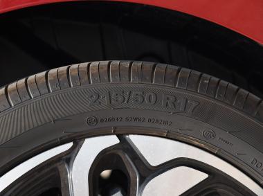 长安汽车逸动ET