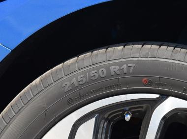 长安汽车逸动ET