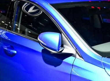 长安汽车逸动ET