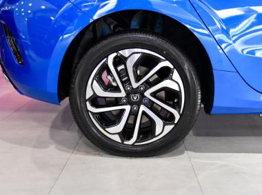 长安汽车逸动ET