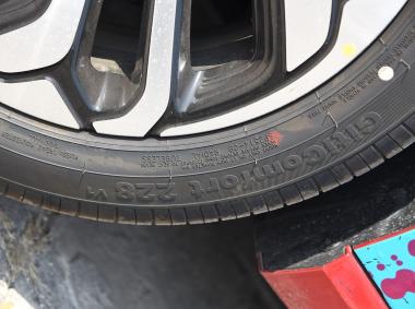 长安汽车逸动ET