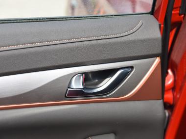 长安汽车逸动ET