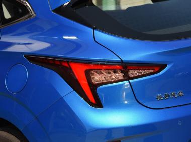 长安汽车逸动ET