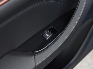 长安汽车-逸动ET