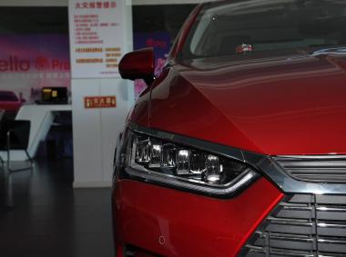 比亚迪比亚迪秦Pro EV