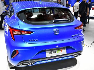 长安汽车逸动ET