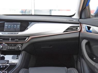 长安汽车逸动ET