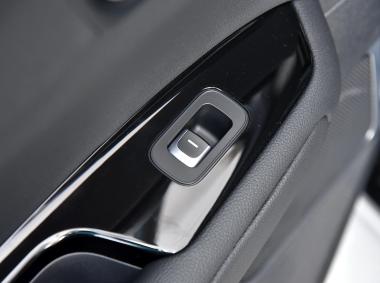 起亚起亚K5新能源