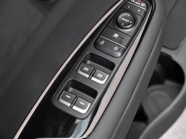 起亚起亚K5新能源