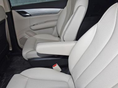 比亚迪比亚迪宋MAX DM