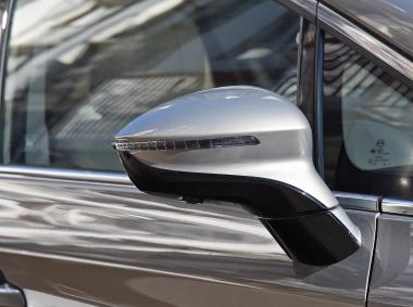 比亚迪比亚迪宋MAX DM