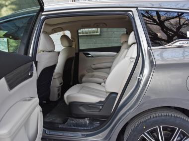 比亚迪比亚迪宋MAX DM