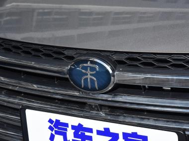 比亚迪比亚迪宋MAX DM