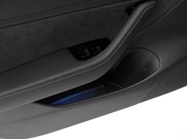 特斯拉特斯拉Model 3