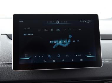 比亚迪比亚迪元EV