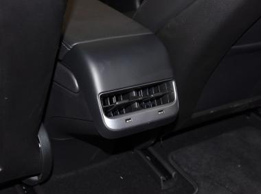 特斯拉特斯拉Model 3