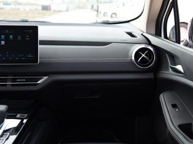 比亚迪-比亚迪元EV