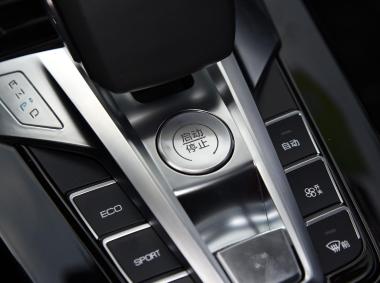 比亚迪比亚迪元EV