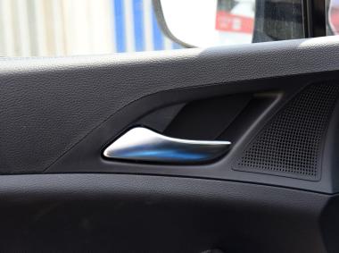 比亚迪比亚迪元EV