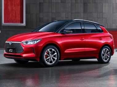 比亚迪比亚迪e2