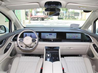 岚图汽车-岚图汽车-梦想家