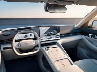 吉利汽车-银河E5