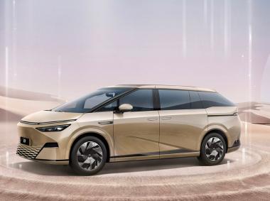 小鹏汽车小鹏汽车X9