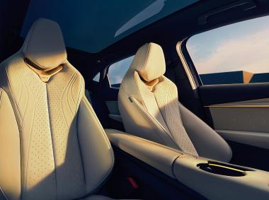 大众-ID.UNYX 与众