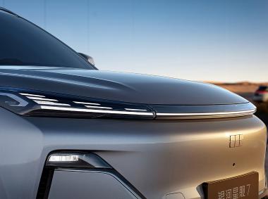 吉利汽车-银河星舰7 EM-i