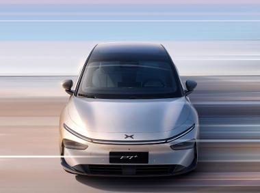 小鹏汽车-小鹏P7+